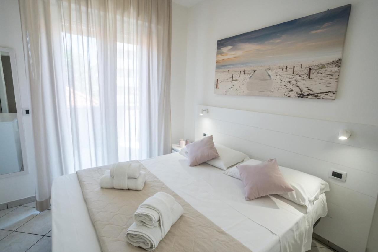Rimini Bay Suites&Residence Eksteriør billede